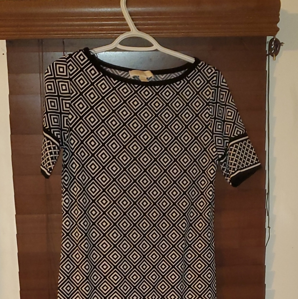 Michael Kors black and white Geo Shift dress GUC small